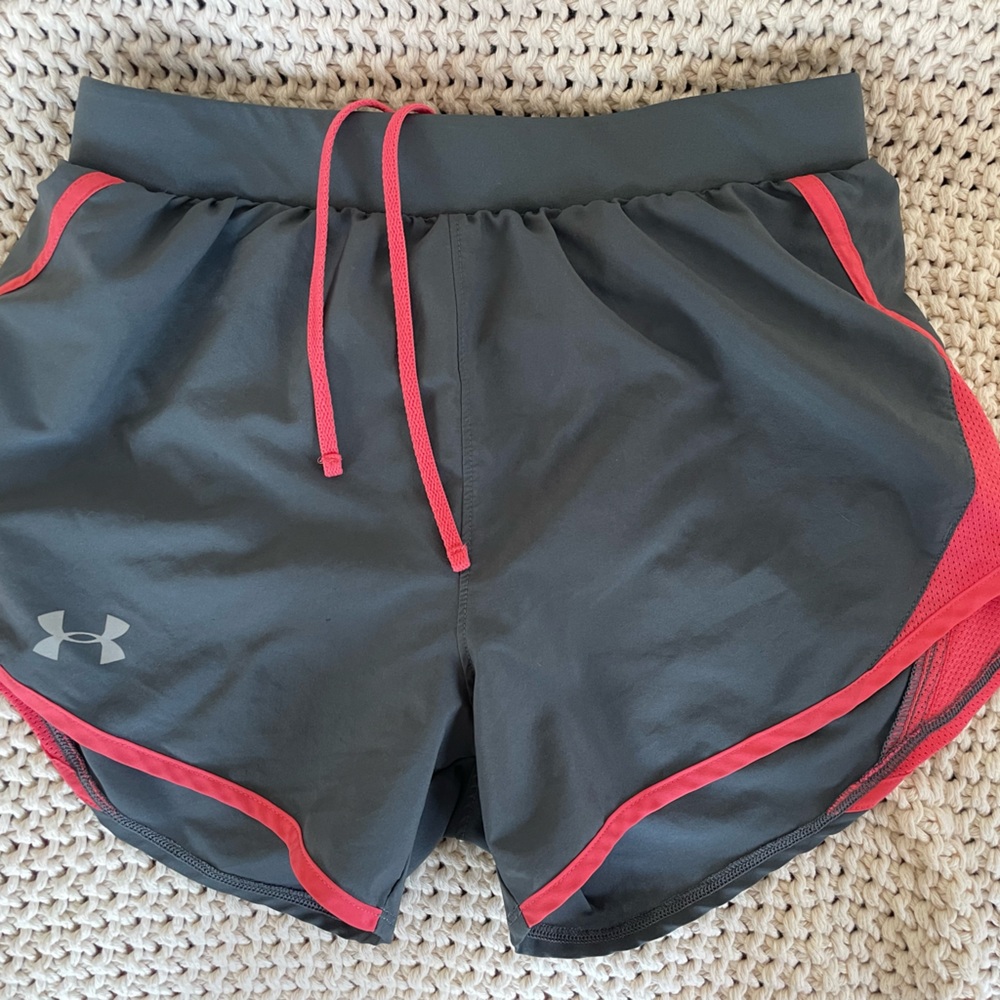 XS Under Armour Gray and Pink Women's Shorts